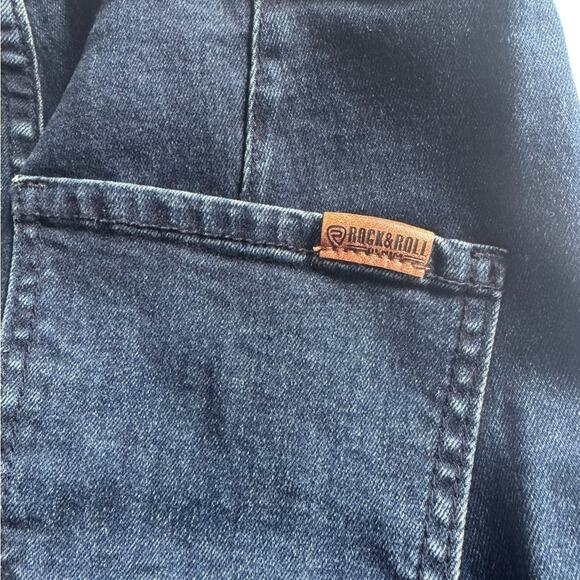 Rock & Roll Cowgirl Women's Bargain Button Bell Jean Size 25 X 34 - Picture 9 of 14